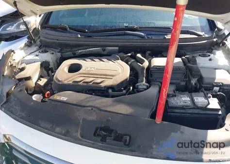 2015 Hyundai Sonata Limited 2.0T z USA, uszkodzony, nr VIN 5NPE34AB9FH142993